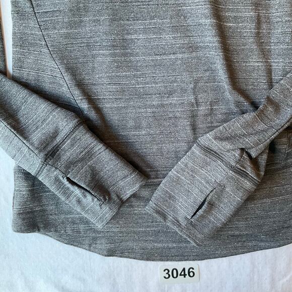 Reebok Women’s Long Sleeve Turtleneck Half Zip Sweatshirt size S, Gray,Thumbhole - Picture 7 of 9